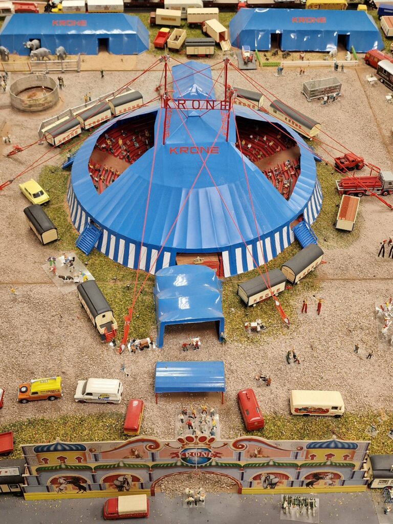 diorama du cirque Krone